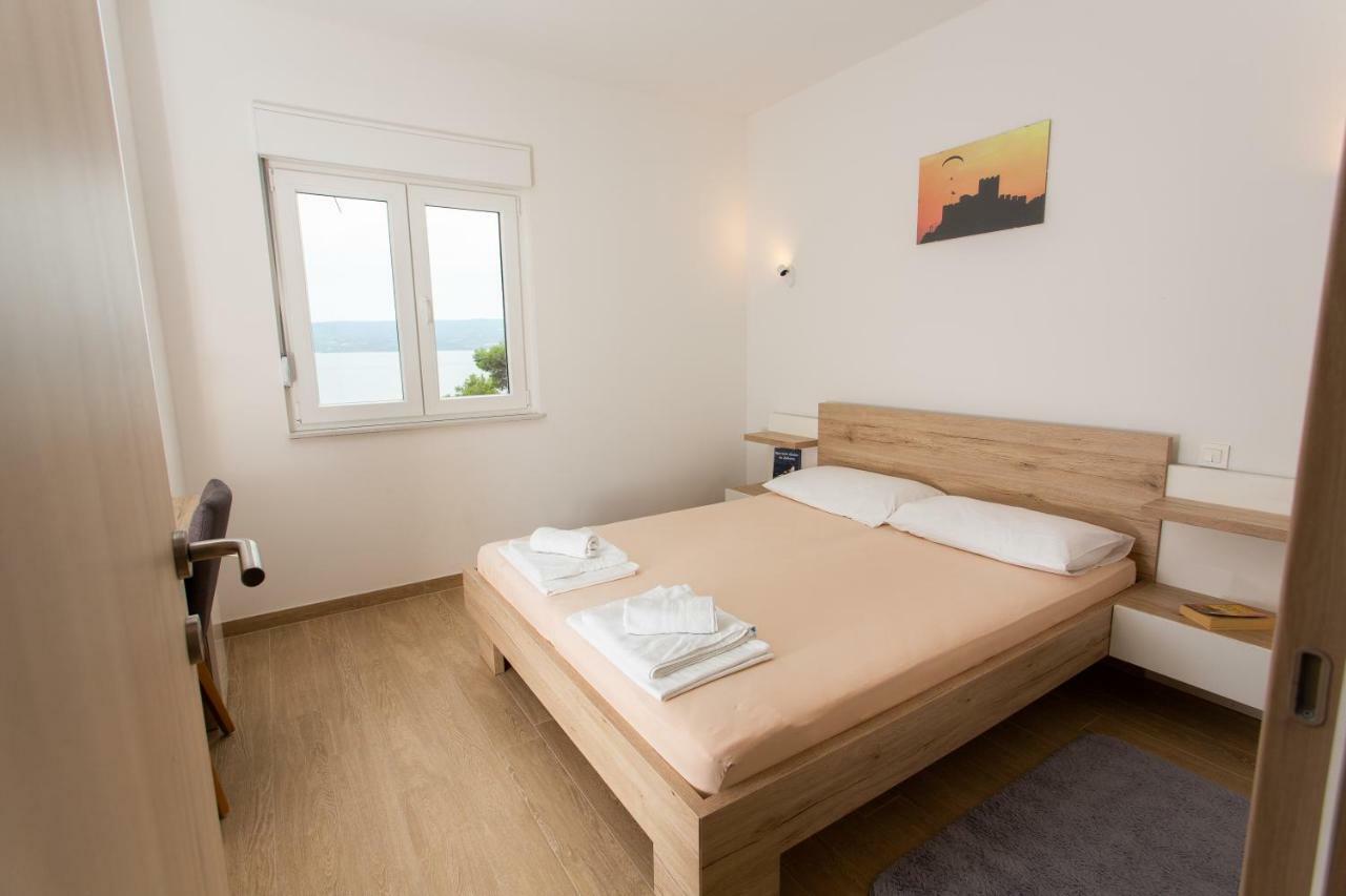 Villa Sara With Sea View And Private Heated Pool Omiš Exteriör bild